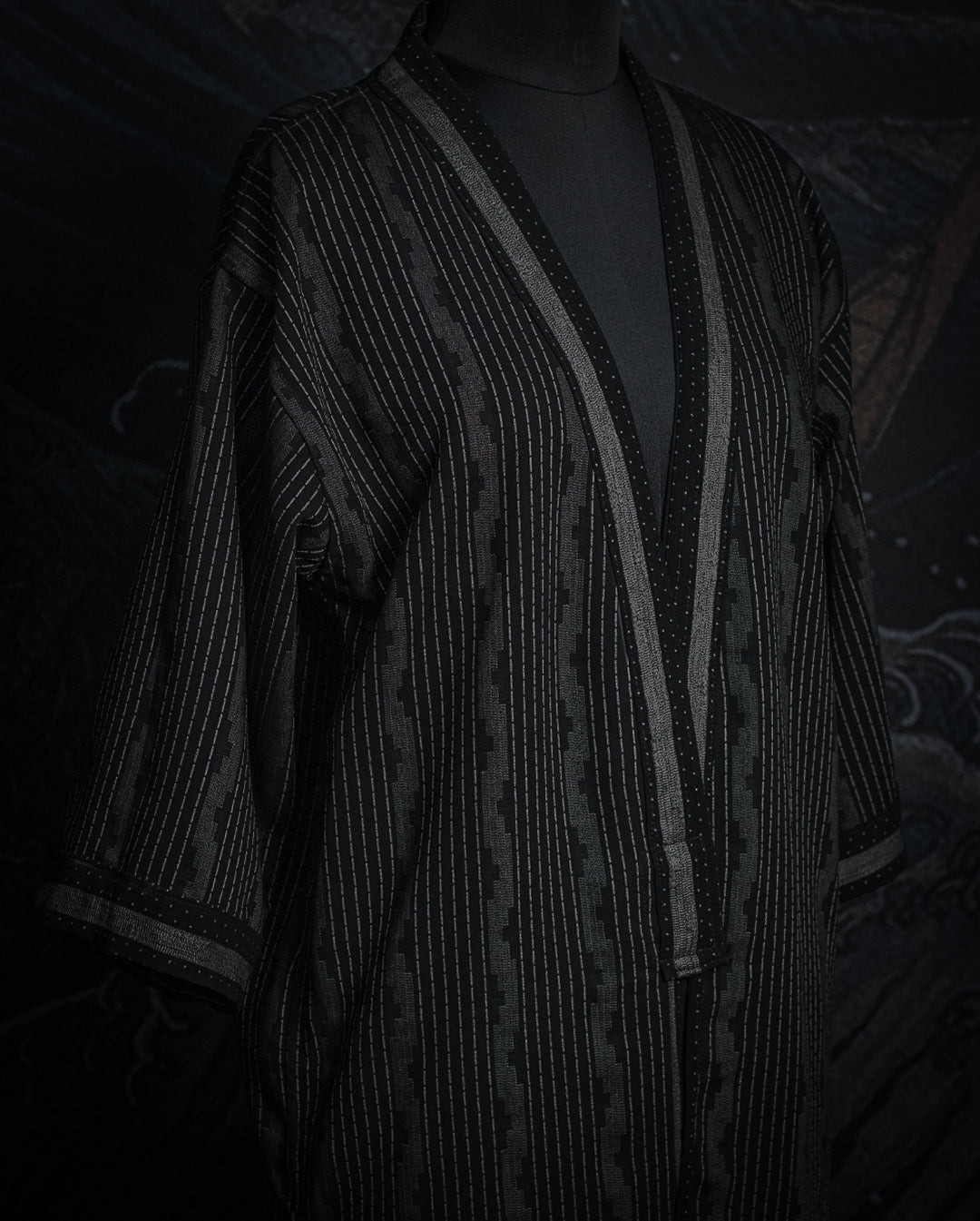 Open Kimono / Indonesian Woven Super Black Reversible - TRIBAL TRAILS
